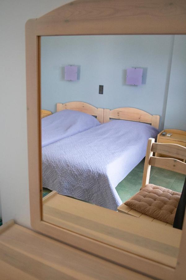 Eri Rooms To Let Raches  Eksteriør bilde